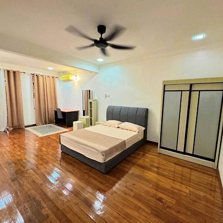 Ibai Golf Home Resort Homestay Kuala Terengganu Bagian luar foto