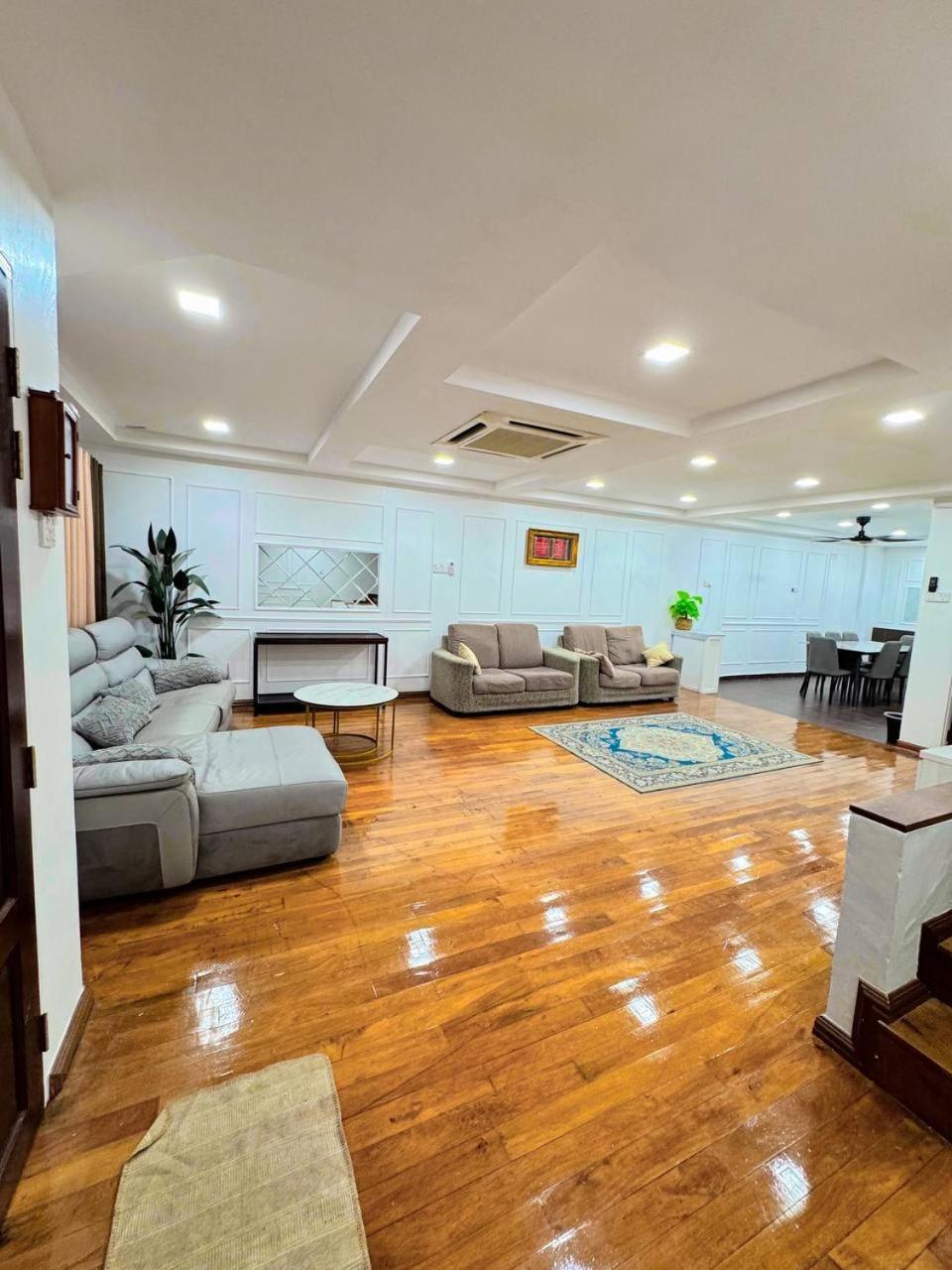 Ibai Golf Home Resort Homestay Kuala Terengganu Bagian luar foto