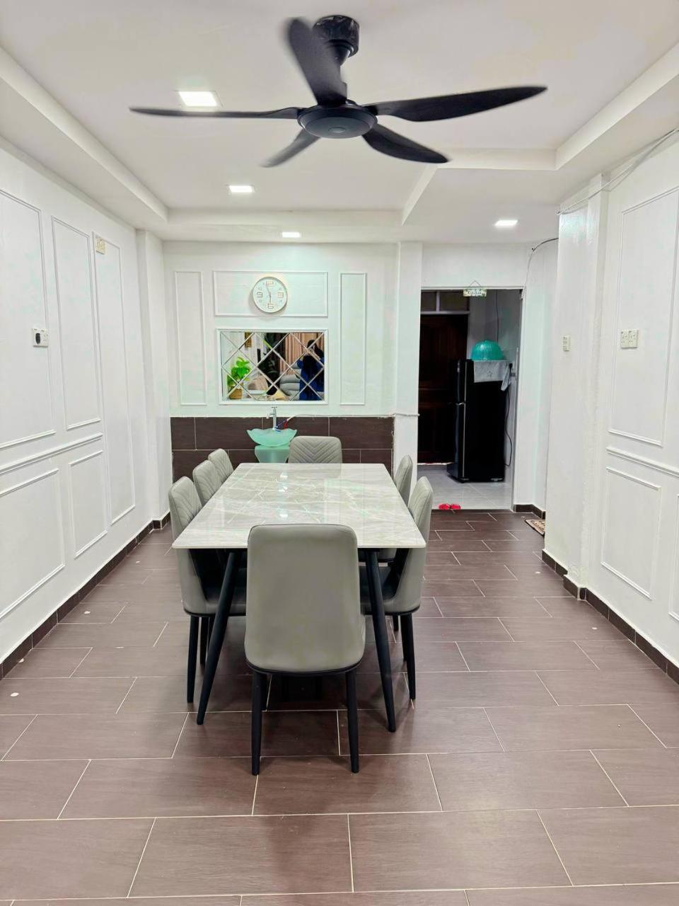 Ibai Golf Home Resort Homestay Kuala Terengganu Bagian luar foto